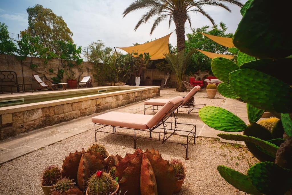 Villa Li Curti Con Piscina In Comune, Un'Oasi In Paese! Ortelle Extérieur photo